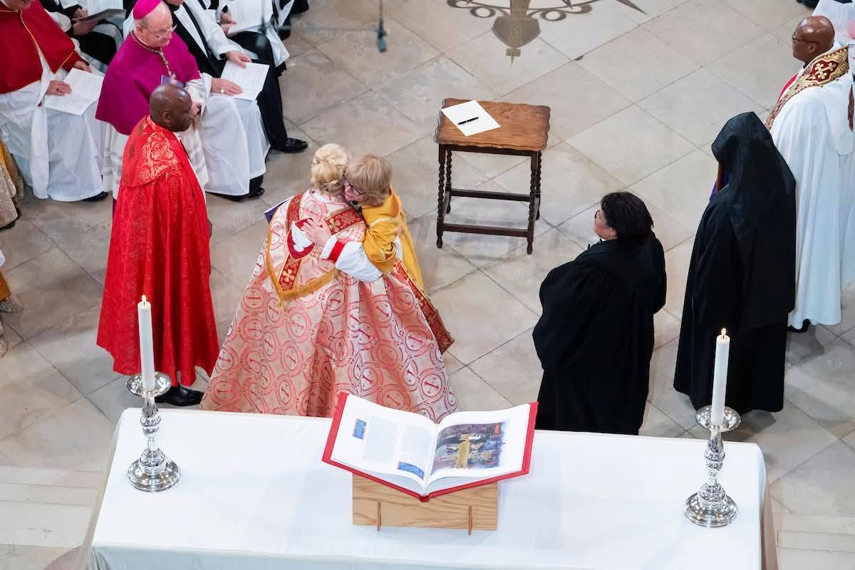 Enthronement gallery 2